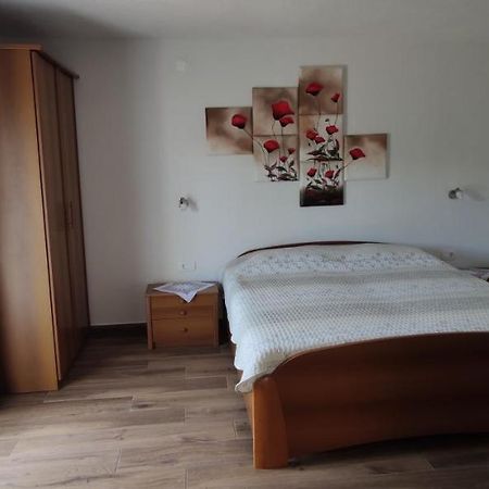 Lino Apartments Rovinj Exteriör bild