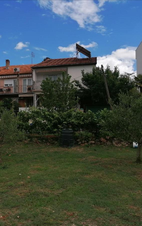 Lino Apartments Rovinj Exteriör bild