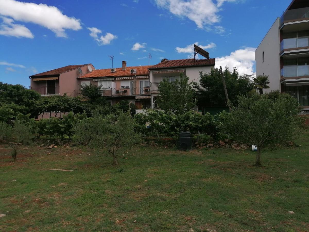 Lino Apartments Rovinj Exteriör bild